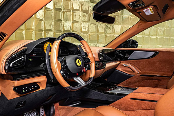 Ferrari Purosangue (2025)